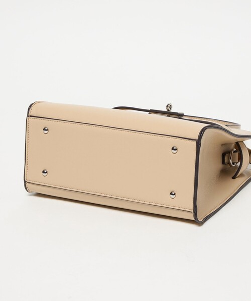 green label relaxing（グリーンレーベルリラクシング）の「2WAY ベルト ハンドバッグ / ショルダーバッグ（ショルダーバッグ・レディース・ベージュ/ライトブルー/ブラック・FREE）」の10枚目の写真