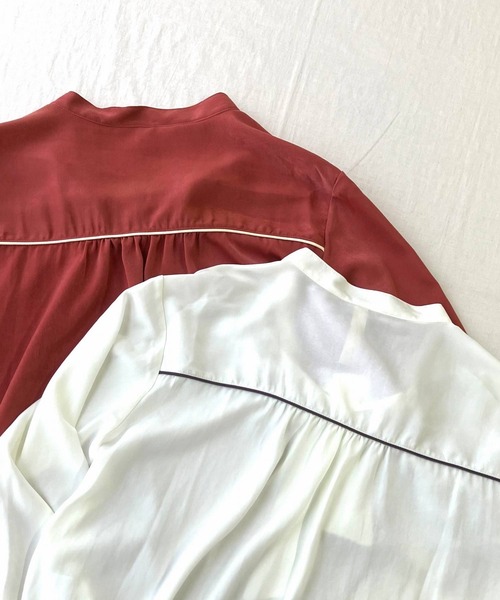 Q（キュー）の「ラインボウタイブラウス（シャツ/ブラウス・レディース・アイボリー/テラコッタ・MEDIUM）」の10枚目の写真