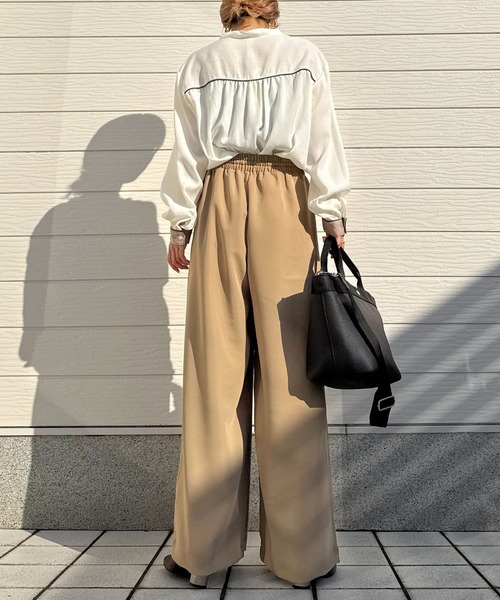 Q（キュー）の「ラインボウタイブラウス（シャツ/ブラウス・レディース・アイボリー/テラコッタ・MEDIUM）」の22枚目の写真