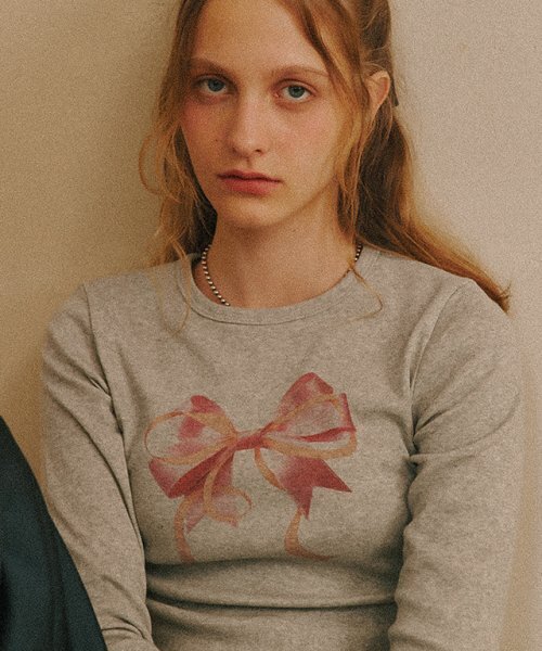 RONRON（ロンロン）の「DOUBLE RIBBON SLIM CROP LONG SLEEVE GREY（Tシャツ/カットソー・レディース・その他・FREE）」の3枚目の写真