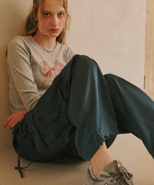 RONRON（ロンロン）の「DOUBLE RIBBON SLIM CROP LONG SLEEVE GREY（Tシャツ/カットソー・レディース・その他・FREE）」の5枚目の写真