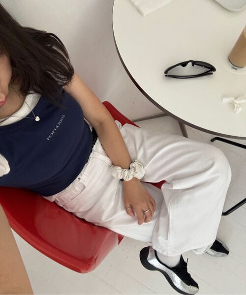 MUSINSA STANDARD WOMAN（ムシンサスタンダードウーマン）の「ウィメンズワイドデニムパンツ[ホワイト]（デニムパンツ・レディース・その他・32/30/23/24/25/26/27/28/29）」の10枚目の写真