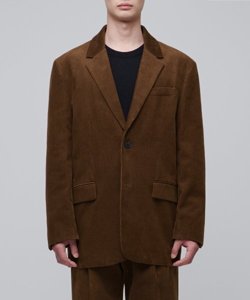 MUSINSA STANDARD（ムシンサスタンダード）の「特大コーデュロイブレザー[ブラウン]（テーラードジャケット・メンズ・その他・MEDIUM/LARGE/X-LARGE/XX-LARGE）」の4枚目の写真