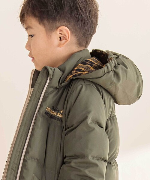 Noeil aime BeBe（ノイユエイムベベ）の「取り外せるフード付きタフタダウンジャケット（ダウンジャケット/コート・キッズ・グリーン/ネイビー・130cm/110cm/120cm/100cm）」の4枚目の写真
