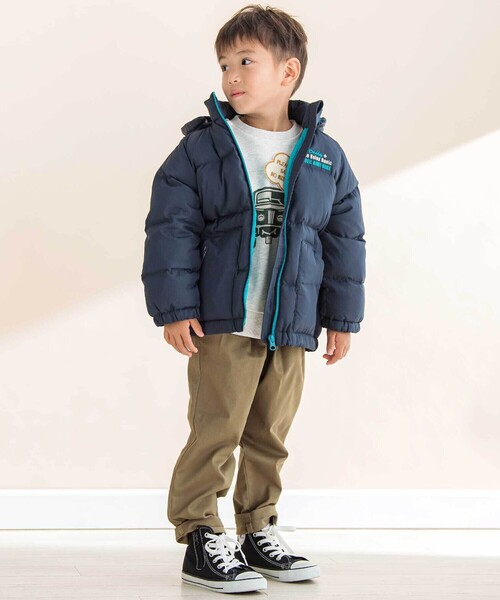 Noeil aime BeBe（ノイユエイムベベ）の「取り外せるフード付きタフタダウンジャケット（ダウンジャケット/コート・キッズ・グリーン/ネイビー・130cm/110cm/120cm/100cm）」の5枚目の写真