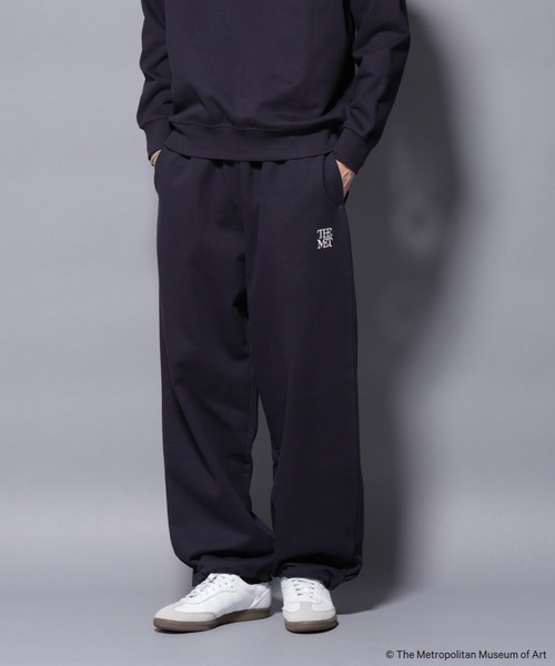 NANO universe(ナノユニバース)の「「The Met」ロゴ刺繍 2WAYワイドスウェットパンツ(セットアップ可)(スウェットパンツ・メンズ・グレー/ブラウン/ネイビー・L/M)」の3枚目の写真