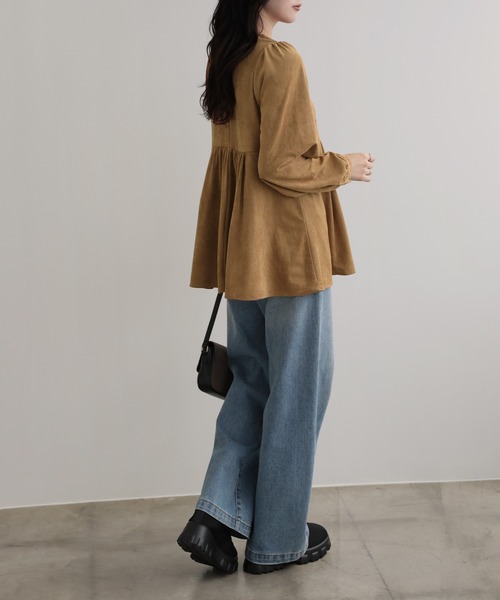 SUNFLOWER EIGHT(サンフラワーエイト)の「キーネックぺプラムチュニック(その他トップス・レディース・キャメル/ブラウン/ライトベージュ・M)」の11枚目の写真