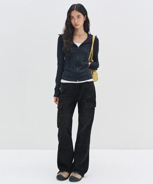 DECET WOMEN(デケット ウーマン)の「Cargo Semi Flared Jeans DCWPT014BLACK(デニムパンツ・レディース・その他・X-SMALL/SMALL/MEDIUM/LARGE)」の7枚目の写真