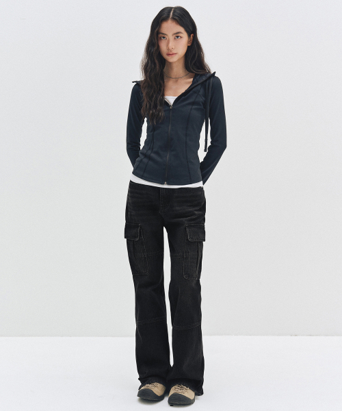 DECET WOMEN(デケット ウーマン)の「Cargo Semi Flared Jeans DCWPT014BLACK(デニムパンツ・レディース・その他・X-SMALL/SMALL/MEDIUM/LARGE)」の8枚目の写真