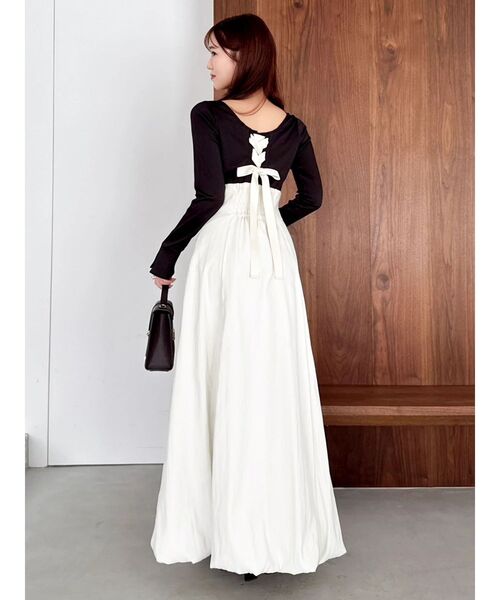 dazzlin（ダズリン）の「カットドッキングタックバルーンワンピース（ワンピース・レディース・ブラック/アイボリー/グレー・MEDIUM/SMALL）」の12枚目の写真