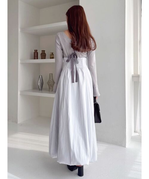 dazzlin（ダズリン）の「カットドッキングタックバルーンワンピース（ワンピース・レディース・ブラック/アイボリー/グレー・MEDIUM/SMALL）」の18枚目の写真