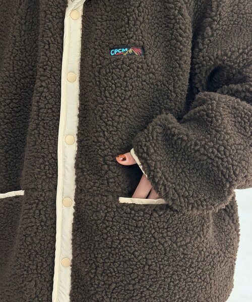 CPCM(シーピーシーエム)の「スタンドボアブルゾン(ブルゾン・メンズ・ブラウン/ネイビー・MEDIUM/LARGE)」の11枚目の写真