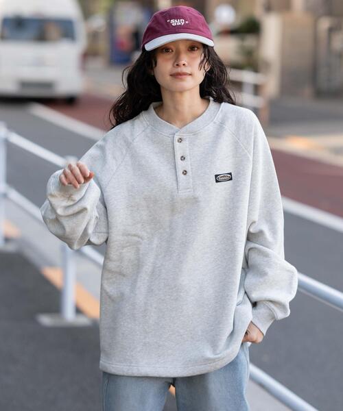 WEGO(ウィゴー)の「WEGO/【26年春夏新作】ショートドロストヘンリーネックプルオーバー(スウェット・メンズ・アッシュグレー/パープル・LARGE/MEDIUM)」の18枚目の写真