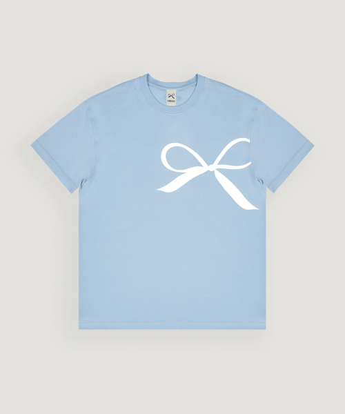 UBEIGE(ユーベイジ)の「リボン半袖Tシャツ (ペールブルー)(Tシャツ/カットソー・レディース・その他・FREE)」の1枚目の写真
