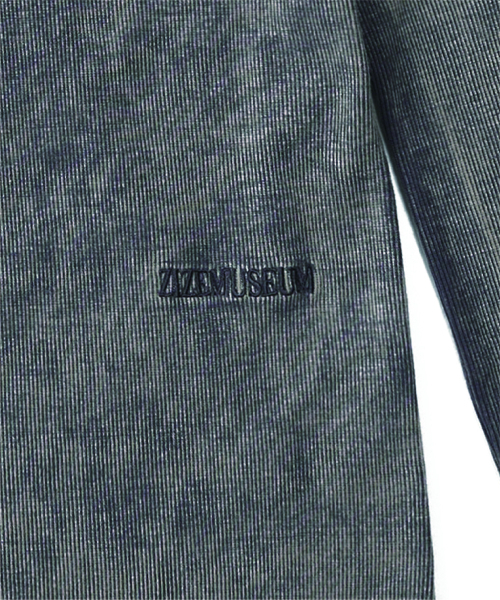 ZIZEMUSEUM（ジゼミュージアム）の「V NECK BUTTON HOODIE (STONE BROWN)（パーカー・レディース・その他・SMALL/MEDIUM）」の4枚目の写真