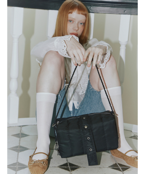 MAISON CREME（メゾンクレム）の「Eternity Box Bag M_Black（ショルダーバッグ・レディース・その他・FREE）」の2枚目の写真