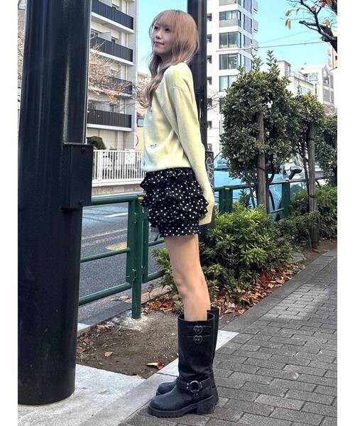 CALNAMUR(カルナムール)の「フロントジップビジューニットカーディガン(カーディガン/ボレロ・レディース・グレー/ネイビー/イエロー・FREE)」の21枚目の写真