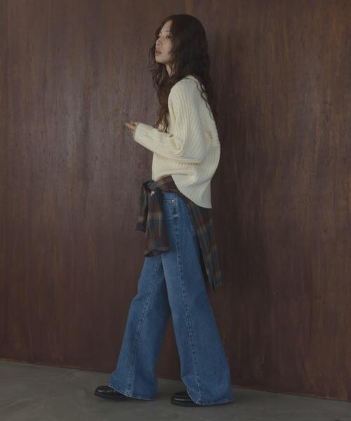 URBAN RESEARCH Sonny Label(アーバンリサーチサニーレーベル)の「ワイドリブ切替えニット(ニット/セーター・レディース・ピンク/オフホワイト/グレー/ブルー・FREE)」の10枚目の写真