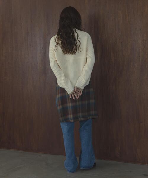 URBAN RESEARCH Sonny Label(アーバンリサーチサニーレーベル)の「ワイドリブ切替えニット(ニット/セーター・レディース・ピンク/オフホワイト/グレー/ブルー・FREE)」の11枚目の写真