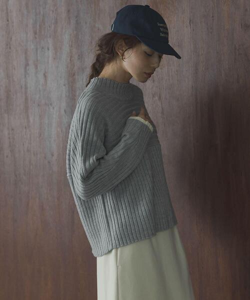 URBAN RESEARCH Sonny Label(アーバンリサーチサニーレーベル)の「ワイドリブ切替えニット(ニット/セーター・レディース・ピンク/オフホワイト/グレー/ブルー・FREE)」の16枚目の写真