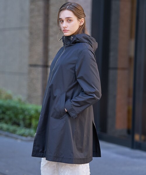 DRESSTERIOR（ドレステリア）の「【撥水素材】フーテッドツイルコート（その他アウター・レディース・ベージュ/ブラック・38/36/34）」の10枚目の写真