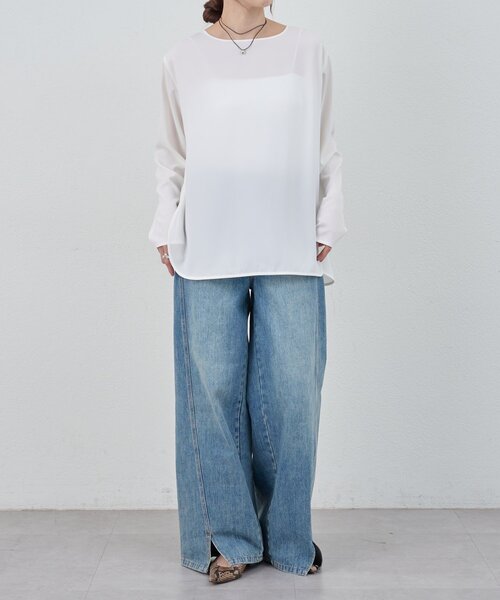 SHENERY(シーナリー)の「サイドスリットブラウス(シャツ/ブラウス・レディース・ブラック/オフホワイト・FREE)」の3枚目の写真