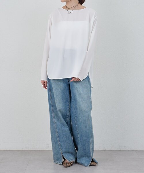 SHENERY(シーナリー)の「サイドスリットブラウス(シャツ/ブラウス・レディース・ブラック/オフホワイト・FREE)」の6枚目の写真