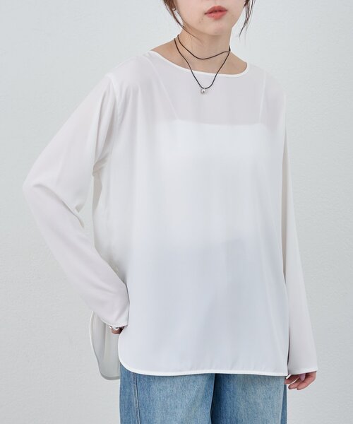 SHENERY(シーナリー)の「サイドスリットブラウス(シャツ/ブラウス・レディース・ブラック/オフホワイト・FREE)」の11枚目の写真