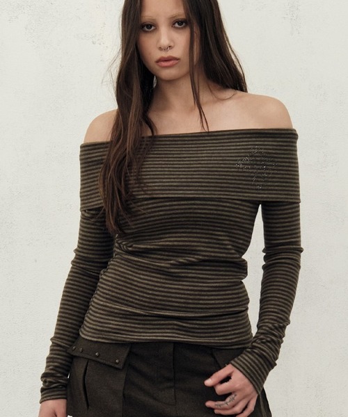 Midnight Move（ミッドナイトムーブ）の「Midnight Move／STオフショルダーロングスリーブ（Tシャツ/カットソー・レディース・グレー/カーキ・FREE）」の9枚目の写真