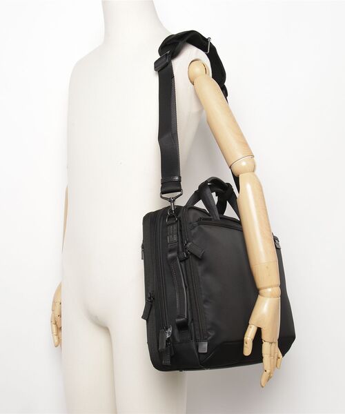 Samsonite（サムソナイト）の「サムソナイト DEBONAIR 5 スリーウェイブリーフケース エキスパンダブル ブラック（ビジネスバッグ・メンズ・ブラック・ONE SIZE）」の14枚目の写真