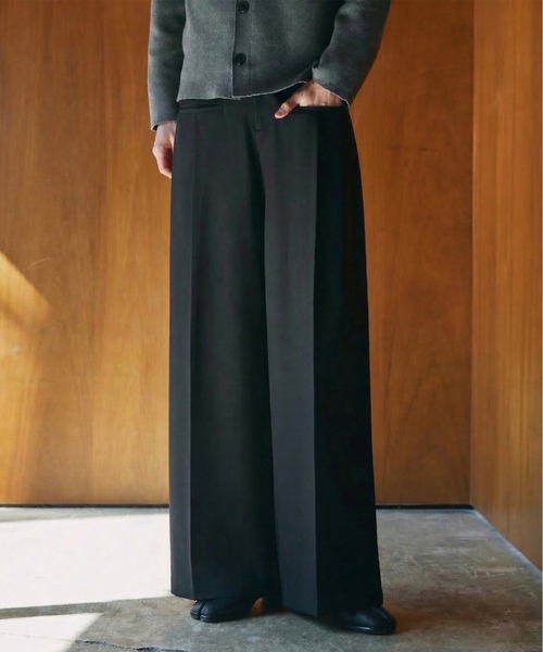 CIASENSE(シアセンス)の「Front Pocket Tuck Slacks / フロントポケットタックスラックス(スラックス・メンズ・ブラック・S/M/L)」の11枚目の写真