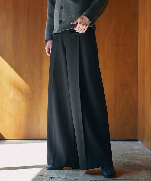 CIASENSE(シアセンス)の「Front Pocket Tuck Slacks / フロントポケットタックスラックス(スラックス・メンズ・ブラック・S/M/L)」の12枚目の写真