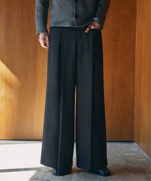 CIASENSE(シアセンス)の「Front Pocket Tuck Slacks / フロントポケットタックスラックス(スラックス・メンズ・ブラック・S/M/L)」の14枚目の写真