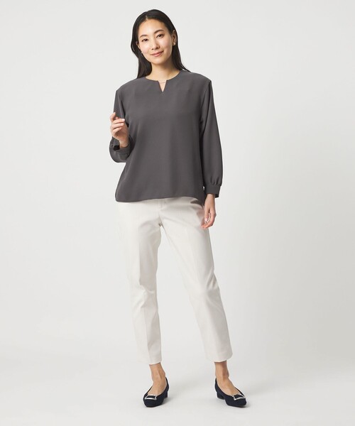 A DAY IN THE LIFE UNITED ARROWS（アデイインザライフユナイテッドアローズ）の「ダブルクロス メタルパーツ 8分袖ブラウス ‐ウォッシャブル‐＜A DAY IN THE LIFE＞（シャツ/ブラウス・レディース・ネイビー/ベージュ/ダークグレー・FREE）」の21枚目の写真