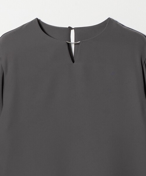 A DAY IN THE LIFE UNITED ARROWS（アデイインザライフユナイテッドアローズ）の「ダブルクロス メタルパーツ 8分袖ブラウス ‐ウォッシャブル‐＜A DAY IN THE LIFE＞（シャツ/ブラウス・レディース・ネイビー/ベージュ/ダークグレー・FREE）」の14枚目の写真