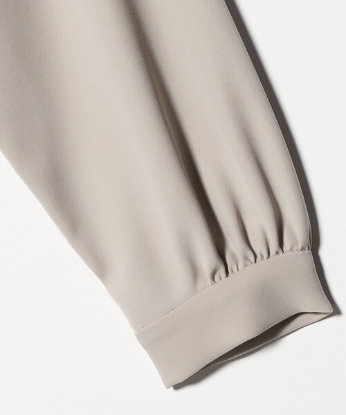 A DAY IN THE LIFE UNITED ARROWS（アデイインザライフユナイテッドアローズ）の「ダブルクロス メタルパーツ 8分袖ブラウス ‐ウォッシャブル‐＜A DAY IN THE LIFE＞（シャツ/ブラウス・レディース・ネイビー/ベージュ/ダークグレー・FREE）」の7枚目の写真