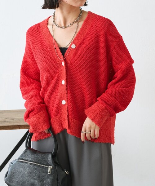 Jena espace merveilleux（ジェナ　エスパスメルヴェイユ）の「【羽織るだけ映え】ファンシーヤーンニットカーディガン（カーディガン/ボレロ・レディース・オフホワイト/チャコールグレー/レッド・FREE）」の3枚目の写真