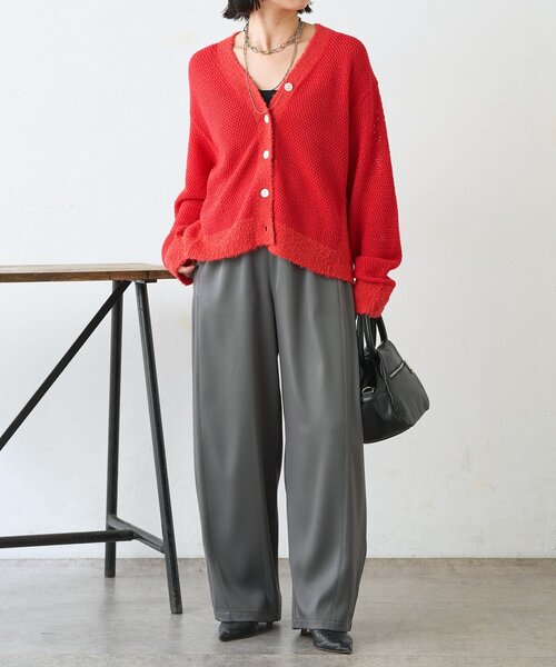 Jena espace merveilleux（ジェナ　エスパスメルヴェイユ）の「【羽織るだけ映え】ファンシーヤーンニットカーディガン（カーディガン/ボレロ・レディース・オフホワイト/チャコールグレー/レッド・FREE）」の21枚目の写真