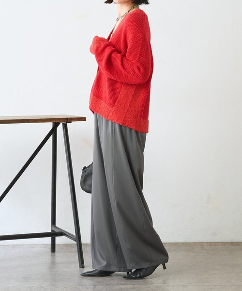 Jena espace merveilleux（ジェナ　エスパスメルヴェイユ）の「【羽織るだけ映え】ファンシーヤーンニットカーディガン（カーディガン/ボレロ・レディース・オフホワイト/チャコールグレー/レッド・FREE）」の20枚目の写真