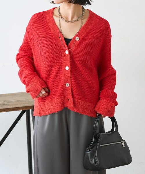 Jena espace merveilleux（ジェナ　エスパスメルヴェイユ）の「【羽織るだけ映え】ファンシーヤーンニットカーディガン（カーディガン/ボレロ・レディース・オフホワイト/チャコールグレー/レッド・FREE）」の16枚目の写真