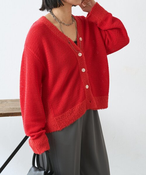 Jena espace merveilleux（ジェナ　エスパスメルヴェイユ）の「【羽織るだけ映え】ファンシーヤーンニットカーディガン（カーディガン/ボレロ・レディース・オフホワイト/チャコールグレー/レッド・FREE）」の15枚目の写真