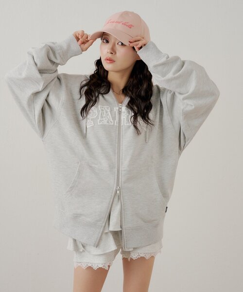 Chico(チコ)の「レースロゴルーズパーカー(パーカー・レディース・ブルー系その他2/グレー/ピンク系その他2・FREE)」の4枚目の写真