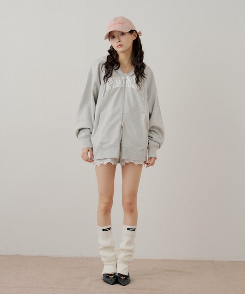 Chico(チコ)の「レースロゴルーズパーカー(パーカー・レディース・ブルー系その他2/グレー/ピンク系その他2・FREE)」の6枚目の写真