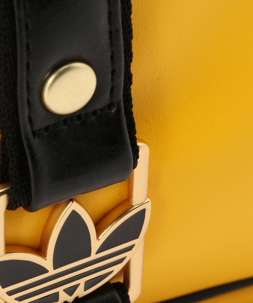 adidas Originals(アディダスオリジナルス)の「adidas originals / アディダス オリジナルス AIRLINER ELONGATED(ハンドバッグ・レディース・ブラック/イエロー・FREE)」の11枚目の写真