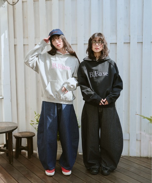 BROKEN BASE（ブロークンベース）の「B.Base Big Hood Pullover / B.Base ビックフードプルオーバー（パーカー・メンズ・ネイビー/ブラック/グレー・SMALL/MEDIUM/LARGE）」の21枚目の写真