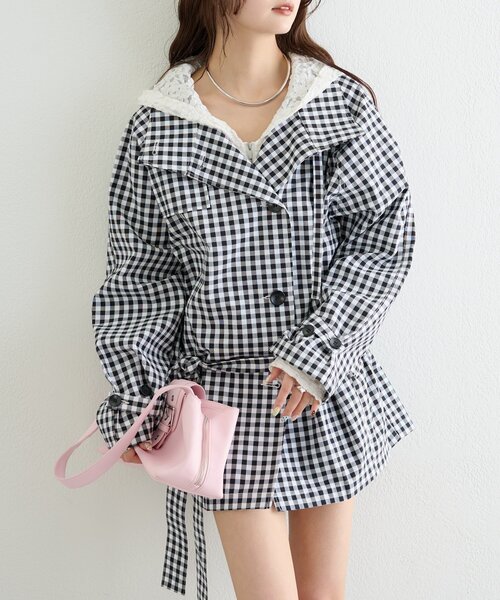 mystic(ミスティック)の「【3色展開/シワになりにくい】スタンドカラーミドルトレンチ(トレンチコート・レディース・ブラック/アイボリー/ベージュ・FREE)」の8枚目の写真