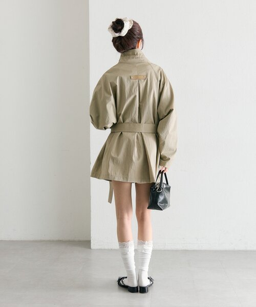 mystic（ミスティック）の「スタンドカラーミドルトレンチ（トレンチコート・レディース・ブラック/アイボリー/ベージュ・FREE）」の16枚目の写真
