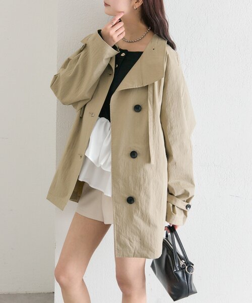 mystic(ミスティック)の「【3色展開/シワになりにくい】スタンドカラーミドルトレンチ(トレンチコート・レディース・ブラック/アイボリー/ベージュ・FREE)」の21枚目の写真