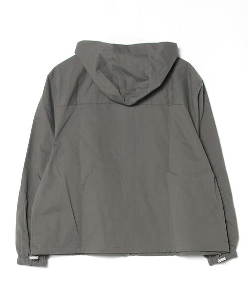 ROXY(ロキシー)の「ロキシー ROXY アウトドアカジュアル ジャケット(ナイロンジャケット・レディース・ブラック/ベージュ・S/M/L)」の3枚目の写真