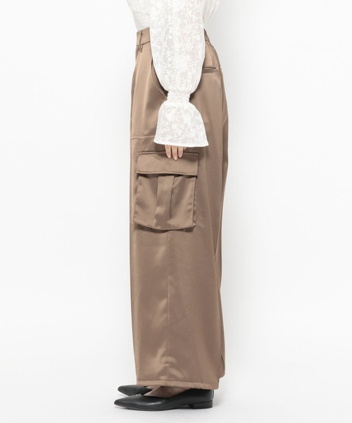 mysty woman（ミスティウーマン）の「ミリタリーサテンパンツ 660065（その他パンツ・レディース・ブラック/ベージュ/ブラウン・FREE）」の8枚目の写真